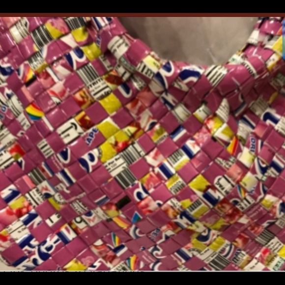 Recycled Candy Wrapper Handbag - Picture 5 of 5